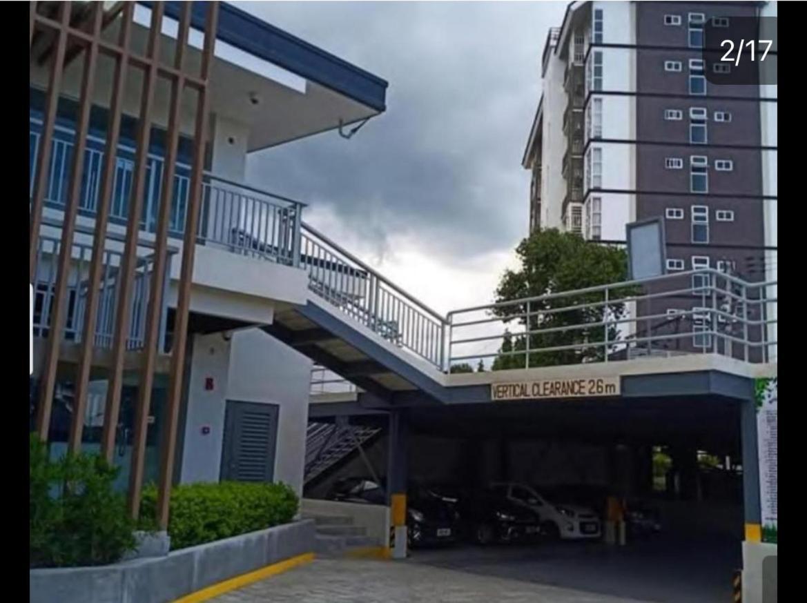 Antara Condominium Tower 2 Talisay  Exteriör bild